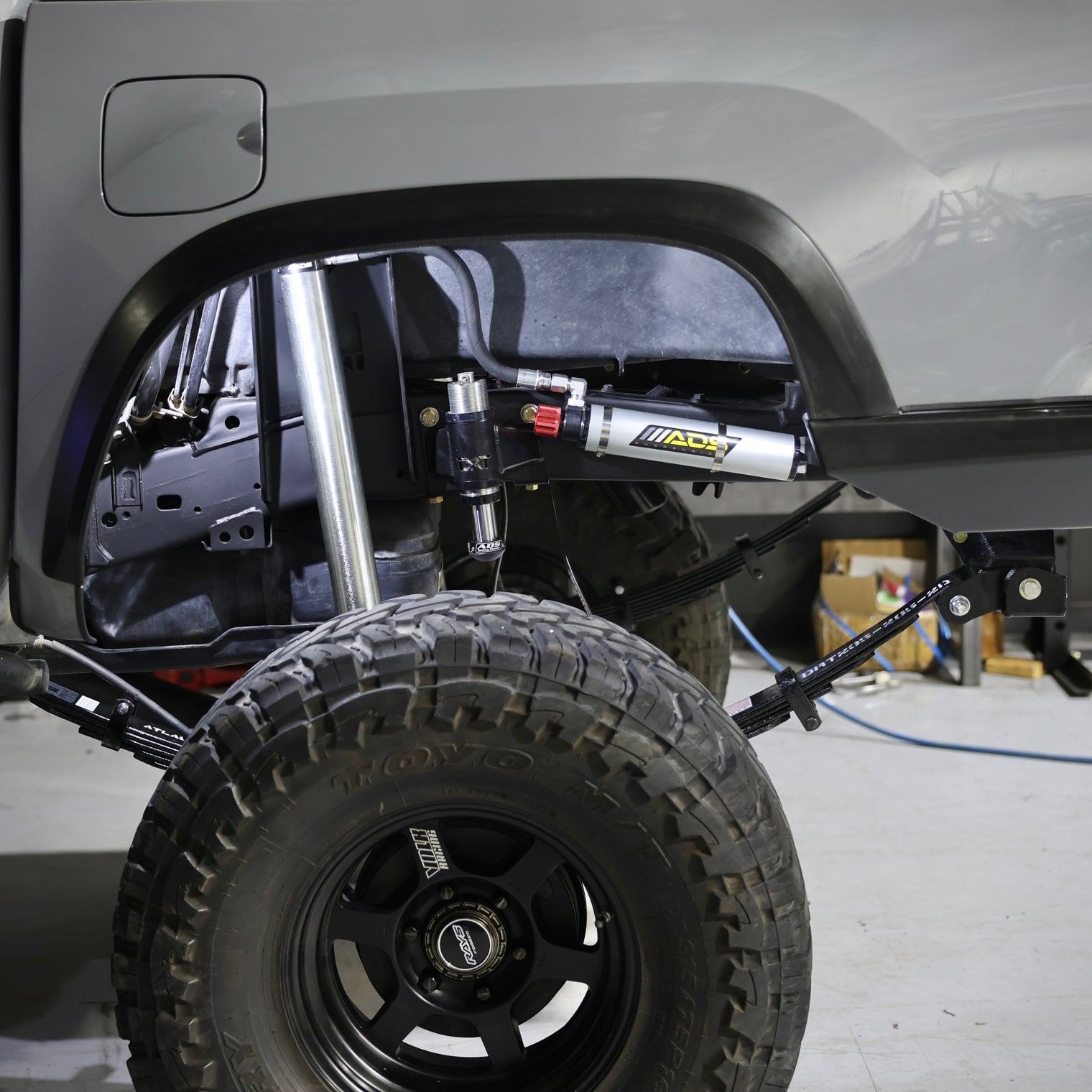 Mid-Travel Leaf Springs / Toyota Tacoma / 2nd & 3rd Gen / 2005-2023