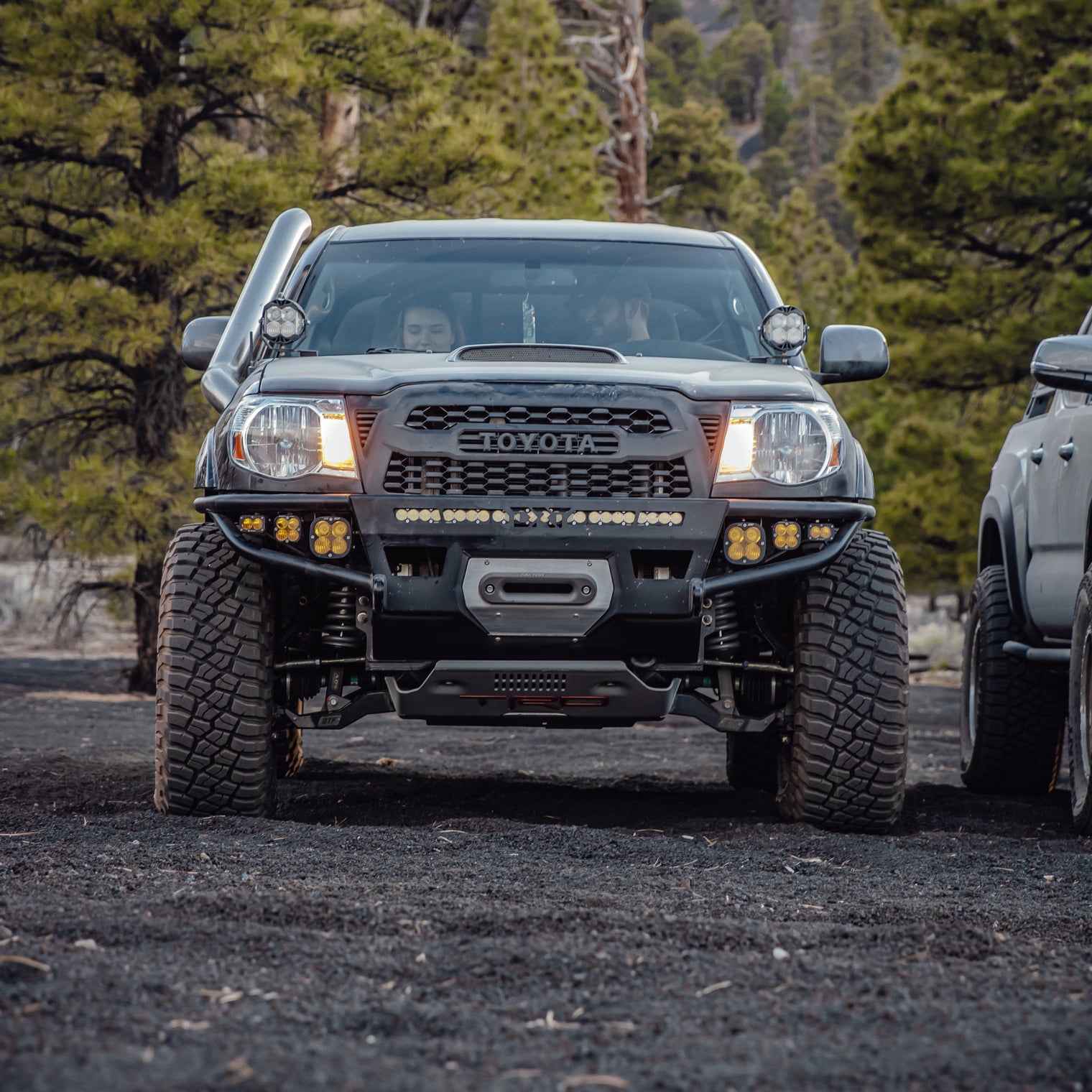 Tacoma Hybrid Front Bumper / 2nd Gen / 2005-2011